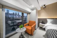 Haocheng Hotel (Chongqing Enterprise TianDi Hualongqiao Subway Station Branch) Hotels near Chongqing Times Tianjie, Longhu