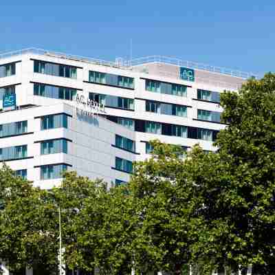 AC Hotel Paris Porte Maillot by Marriott Hotel Exterior