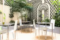 Hotel Glasgow Monceau by Patrick Hayat Hotels in Pariisi