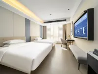 Yeste International Hotel (Yingjiang Bus Passenger Station) Hotels in Yingjiang