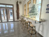 ErLangHe Jingbei Hotel