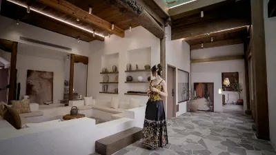 Resort in the valley of zen Hotels in Yi County