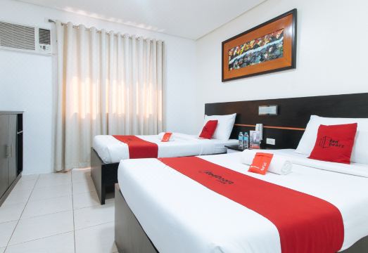 6. 레드도어즈 플러..