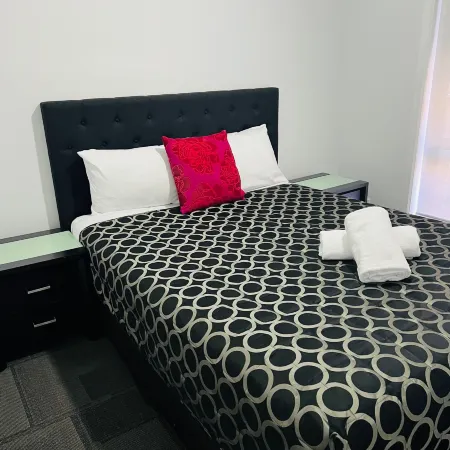 The Cottage Motor Inn Albury CBD
