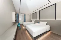 Huijin Business Hotel