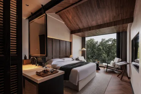 RONG·Unique Hotel