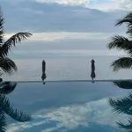 Sirom Beach House - Beach