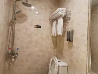 Zhongxian Junxuan Hotel