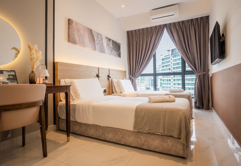 밍 그린에이지 스위트 수영장