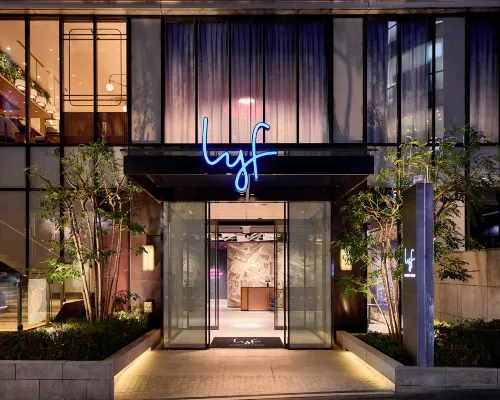 lyf Shibuya Tokyo Отели рядом с достопримечательностью «Джаз-клуб Blue Note Tokyo»