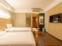 빈탕 꾸따 호텔 제르만 해변 주변 호텔