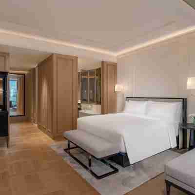 The Ritz-Carlton, Bangkok Rooms