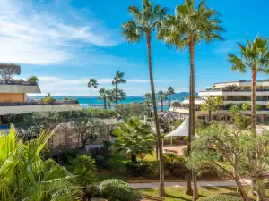 Holiday Inn Nice - Saint Laurent Du Var