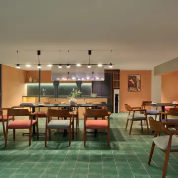 M Village Hotel Long Bien, a brand of Modern Village Lifestyle Отели рядом с достопримечательностью «Гиалам»