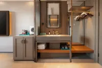 Haiyan Tongyuan Yiju Hotel - 3-Star