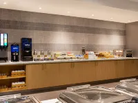 布彎卡利蒙特利爾機場西希爾頓逸林飯店及度假村 蒙特婁住宿飯店