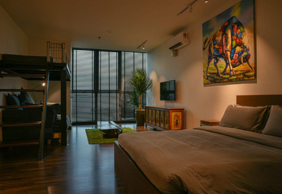 Atria Sofo Suites - Petaling Jaya