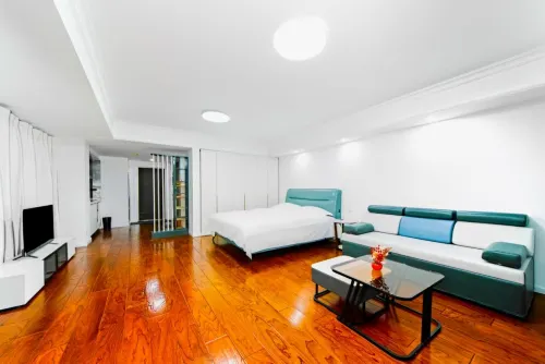Mingyueju Boutique Audio-Visual Apartment (Shenyang North Railway Station Huafu) - พร้อมระเบียง