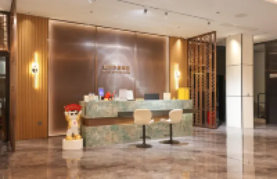 Huangguoshubomushuijing Hotel