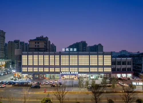 Lavande Hotels (Taixing Jiangping Road Yangguang Yipin) Hotels in Taixing