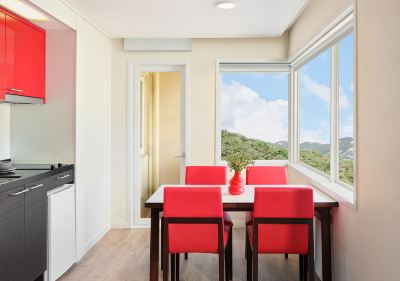 デラックスルーム(ベッド2台) ハンファ リゾート サンジョン レイク アヌシーの写真