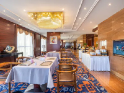 The Royal International Hotel Hotels in Ordos