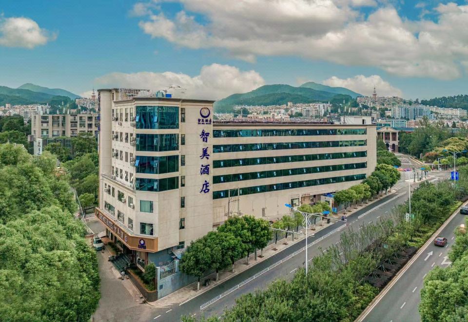 hotel overview picture