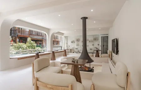 Suguang Wujing · Pure View Designer Luxury Villa (Zhaoxing Dong Village) Отели рядом с достопримечательностью «Zhaoxing Scenic Area»