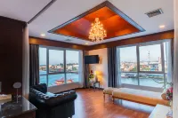 CBD 2 Hotel Hotel dekat Wat Phra Yok