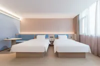 HanTing Hotel (Heze Chengwu County Government) Hotels in Chengwu