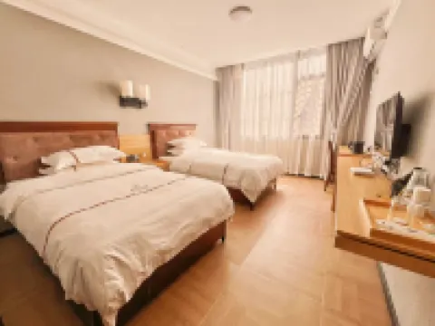 Jinhua Hotel Hotels in Longshan