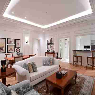 21 High Street Residence by the Torch Rooms