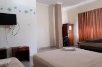Minang Jaya Hotel Syariah Katapiang 호텔