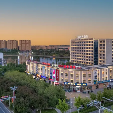 Yulong Hotel