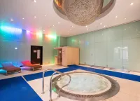 Dubai International Hotel, Dubai Airport - カップル
