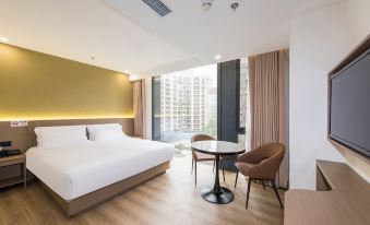 ChaoWai MEN•Luxury Boutique Hotel(Beijing Gongti Chaoyangmen Subway Station Store)