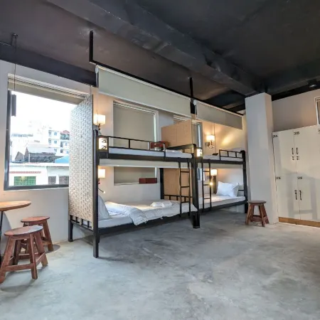 Tonle Hostel