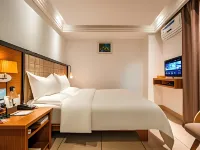 Jiajie Boutique Hotel (Lingao Cultural Park Fulo Plaza Branch) Hotels in Lingao