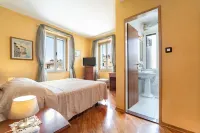 Hotel Peristil