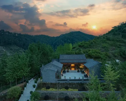 BAN SHAN YUNSHE Hotels in Danjiangkou