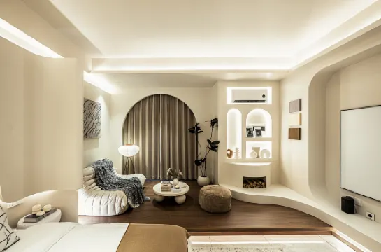 雲境Aerie·180°江幕智居設計師美宿（琿春街財富廣場店）