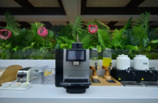 傣王宮泰式風情酒店（告莊星光夜市大金塔店）