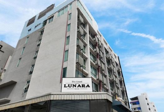 The Grand Lunara at Srinakarin