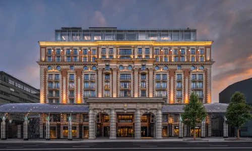 The Carlton, Moscow