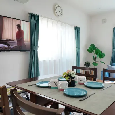 First visit hut Hotels near Ario Kasai