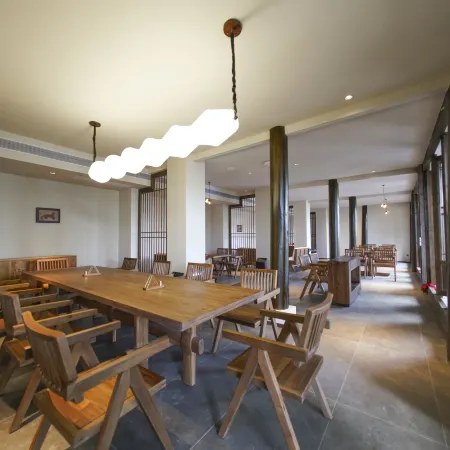 Qixipu Yuwuju Homestay (Jiabang Titian)