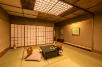 Ooedo Onsen Monogatari Premium Yoshinoya Irokuen(Old:Yukai Resort Premium Yoshinoya Irokuen) Hotels in der Nähe von Kakusenkei Park