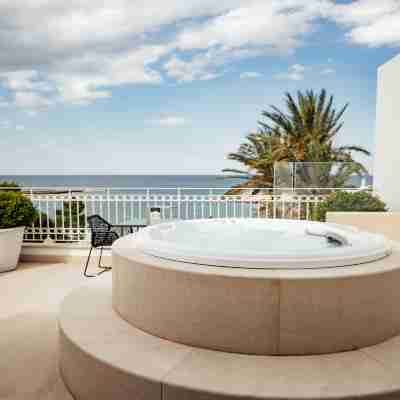 Grotta Palazzese Beach Hotel Hotel Exterior