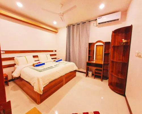 Rayva inn Hotels in Omadhoo