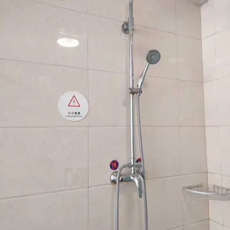 Junyi Chain Hotel (Xingtang Public Security Bureau)